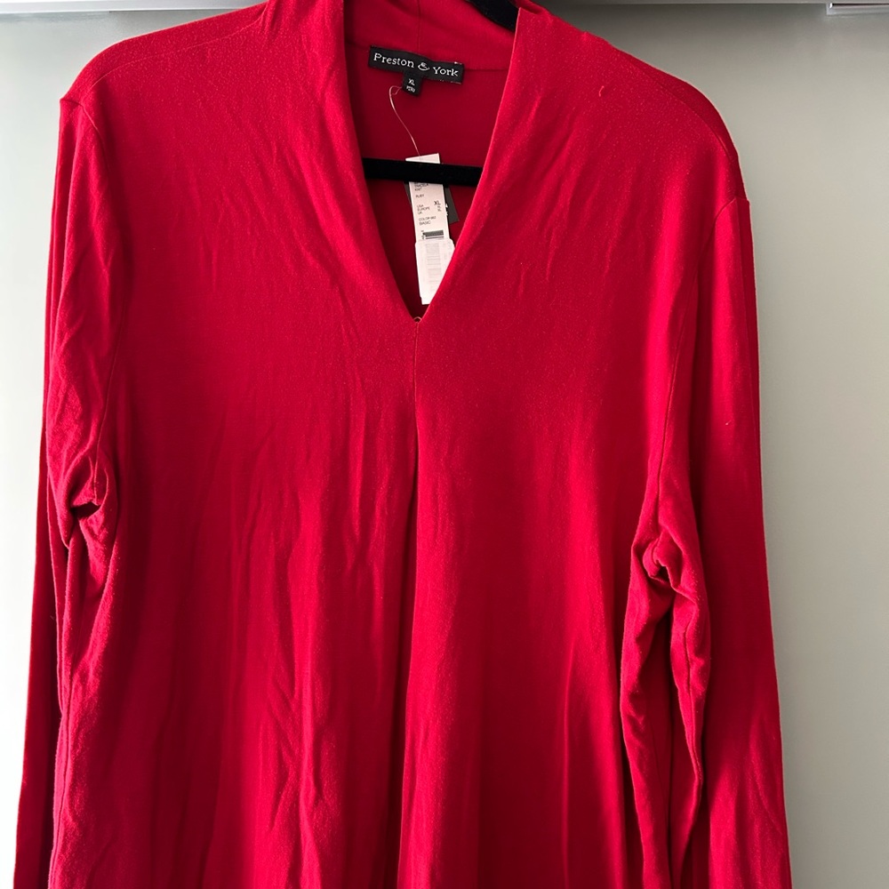 Preston & York Women’s deep red Long Sleeves Top